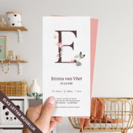 Ongevouwen geboortekaartje