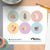 Vel met 6 stickers 'Bosbeestjes'